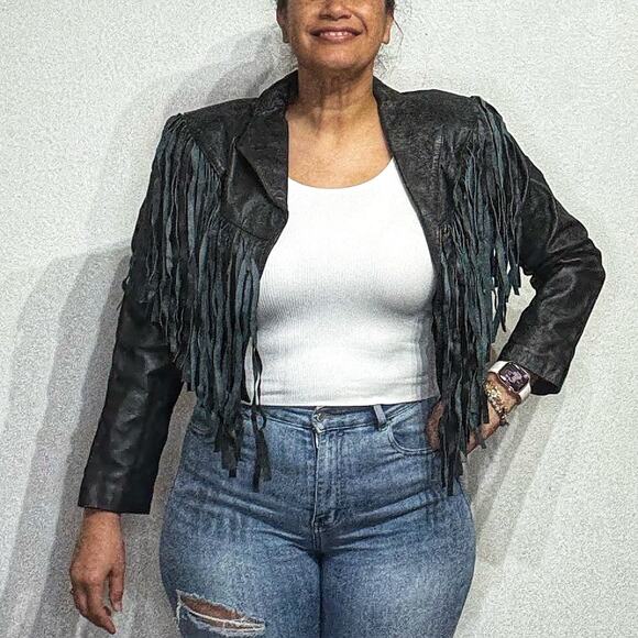 Vintage Black Leather Fringe Crop Moto Jacket Sz M - Picture 1 of 12